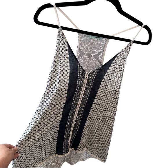 Maurices Women's high low tunic length spaghetti strap Race Back tank top Size M - Picture 1 of 6